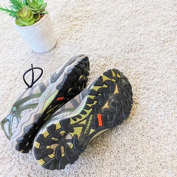 Merrell Grassbow Air Trail Running Sneakers