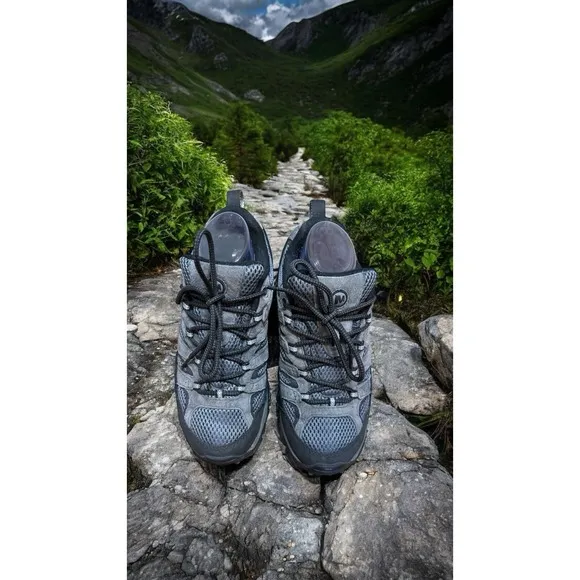 Merrell moab 2 Mens sz. 8.5 gray waterproof hiking Lake Trail sneakers Worn Once