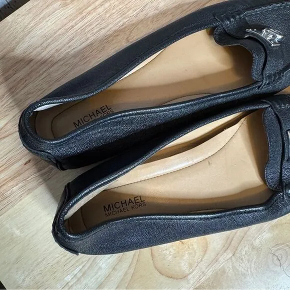 Michael Kors black pebbled supple leather driving moccasin loafers size 8.5