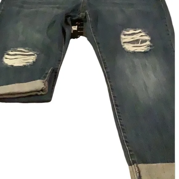 MICHAEL KORS size 10 boyfriend jeans DILLON Relaxed distressed sequin detail