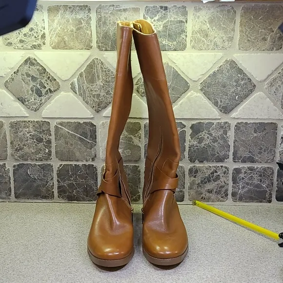 MICHAEL KORS Size 8M Brown  knee high Boots
