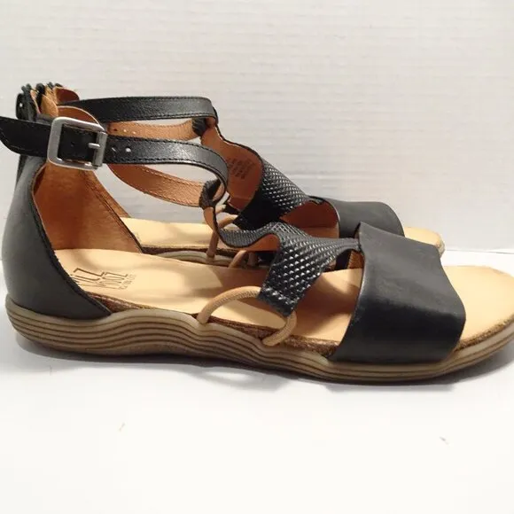 Miz Mooz Mari Black Leather Sandals Size 42 EU 11 US Ankle Strap Zip Back Casual