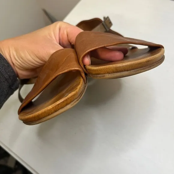 Miz Mooz New York City Amanda Leather Sandal Size 9