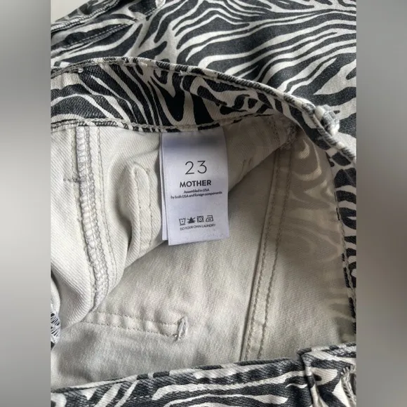 MOTHER The Curbside Cargo Flood Jeans Size 23