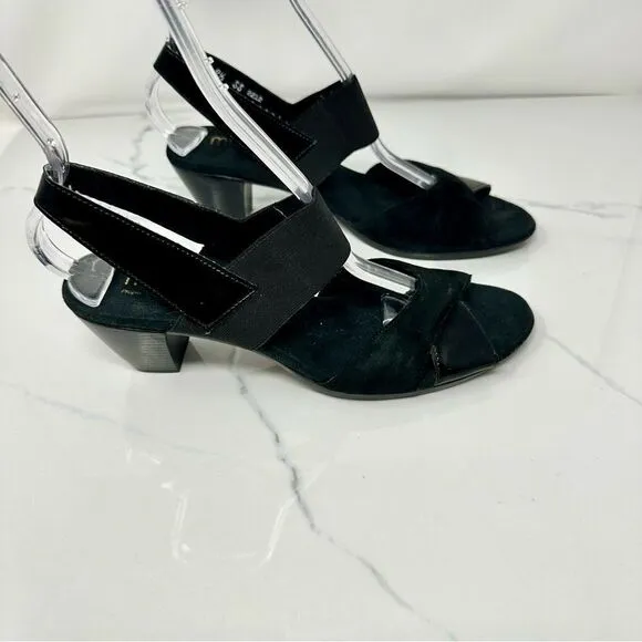 Munro Suede Heeled Sandals- Size 9.5