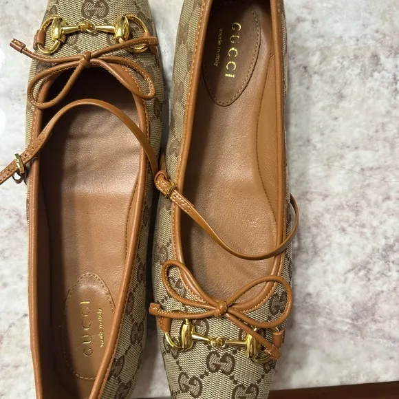 N0nautehntik Gucci Brown GG Canvas Horsebit Ballerina Flats- read description