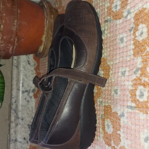 Naot Brown Leather Mary Jane Flats