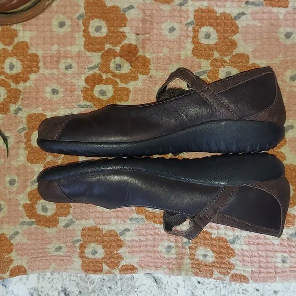Naot Brown Leather Mary Jane Flats