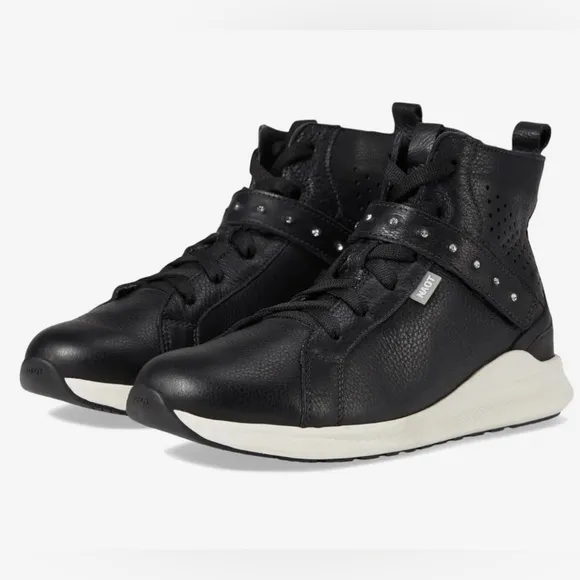Naot Oxygen High Top Sneaker