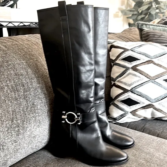 Napoleoni Made In Italy knee high Block Heel With Stap &amp; GoldHar…