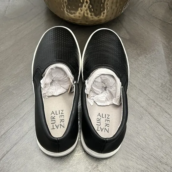 Naturalizer Aileen Black Slip-On Sneaker