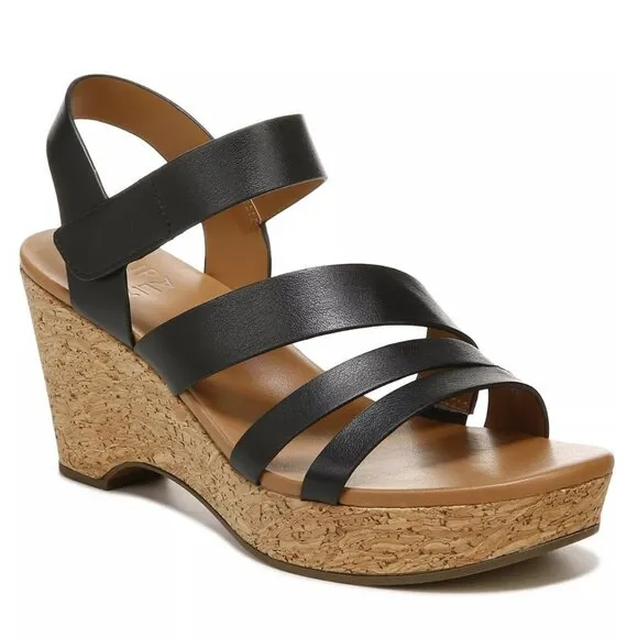 NATURALIZER Cynthia Ankle Strap Sandals (WIDE)