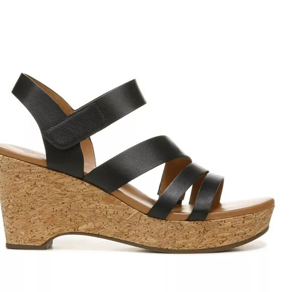 NATURALIZER Cynthia Ankle Strap Sandals (WIDE)
