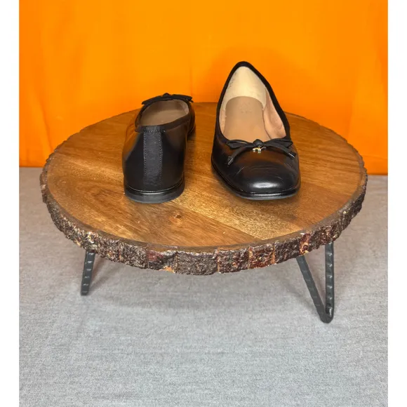 Naturalizer Essential Black Leather Ballet Flats Bow Size 7W EU 37
