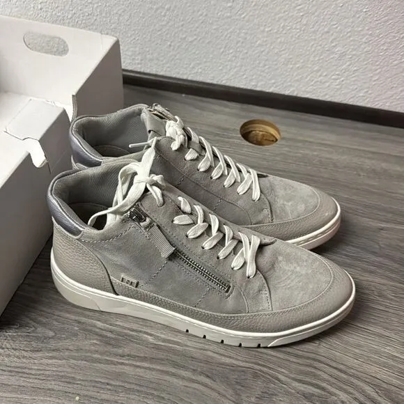 Naturalizer Hadley-Hi Sneakers