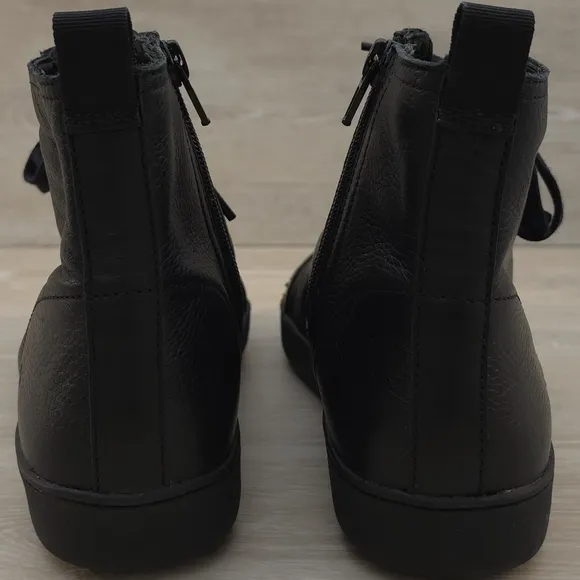 NATURALIZER Morrison Hi Black Sue Women's Ankle Booties 8 M NIB NEW Leather
