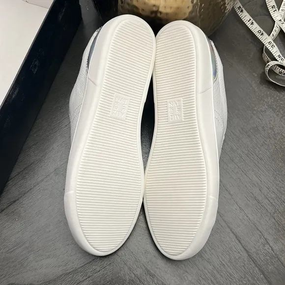 NATURALIZER Morrison Sneakers