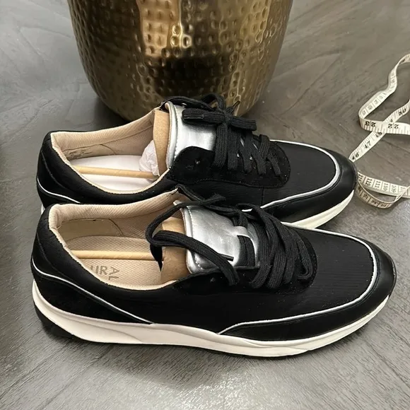 Naturalizer  Sarina Sneakers Black