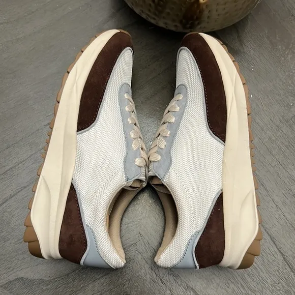 Naturalizer Sarina Sneakers (Wide)
