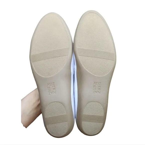 NATURALIZER Vivienne Iced Lilac Flats Size 7.5 NWOB