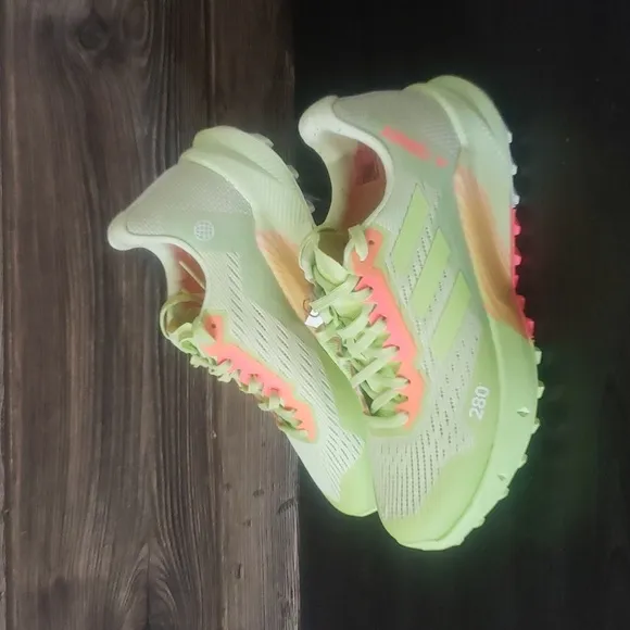 New Adidas Terrex Agravic Flow 2.0 Lime Green Trail Running Sneakers