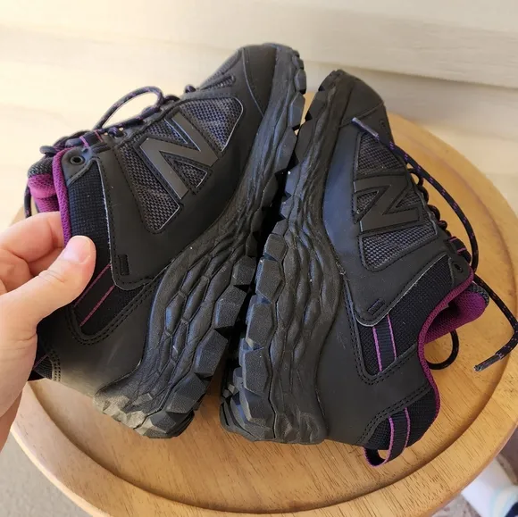 New Balance 1350 women's black trail sneakers waterproof