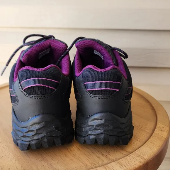 New Balance 1350 women's black trail sneakers waterproof