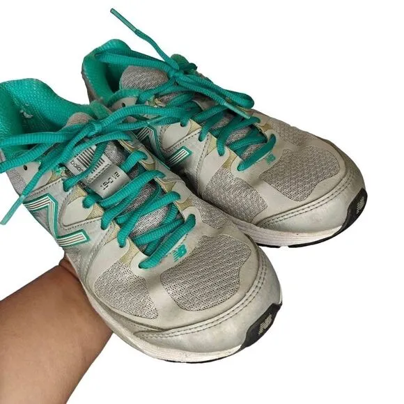 New Balance 1540 V2 Athletic Sneakers