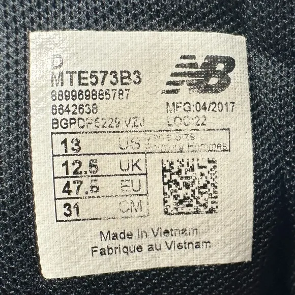 New Balance Men's 573 V3 Trail Running Shoes Sneakers, Sz 13