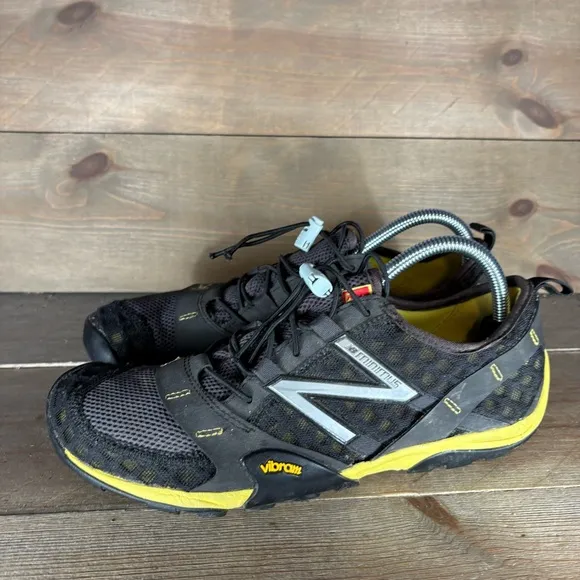 new balance minimus mens size 9 shoes black yellow trail running sneakers