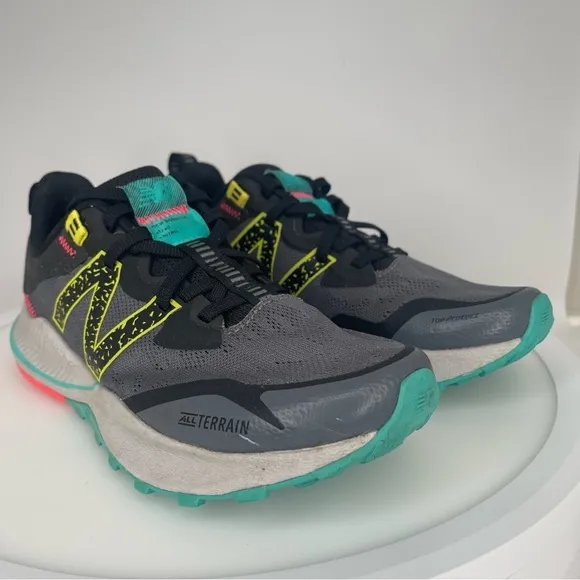New Balance Nitrel Trail V4 WTNTRLC4 Gray Running Shoes Womens Sneakers Size 7.5