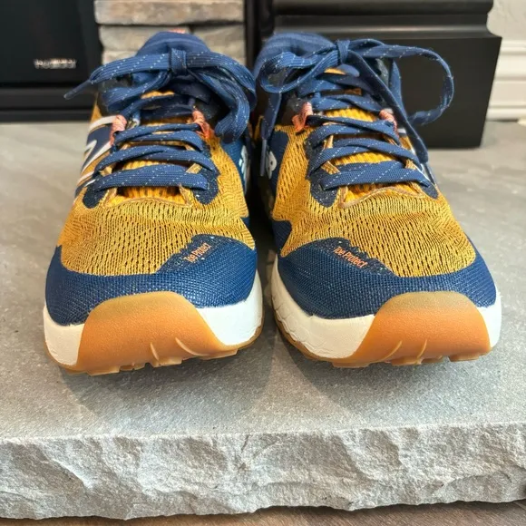 New Balance Women 11 (Men 9.5) Fresh Foam X Hierro v7 Trail Sneakers Yellow/Blue