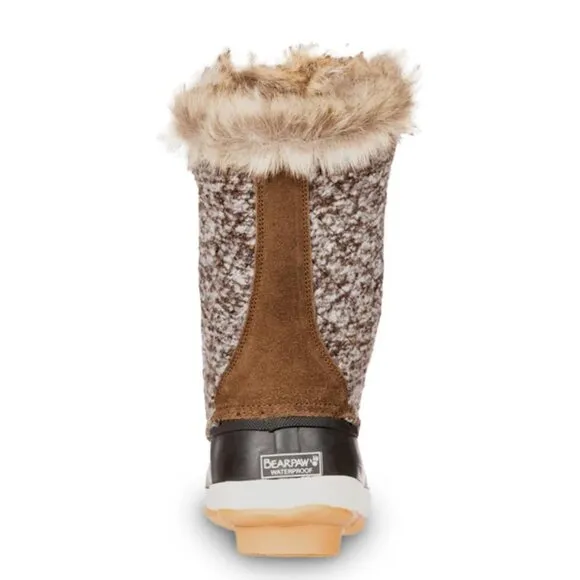 NEW - Bearpaw Women's Esme Boots - Size 8