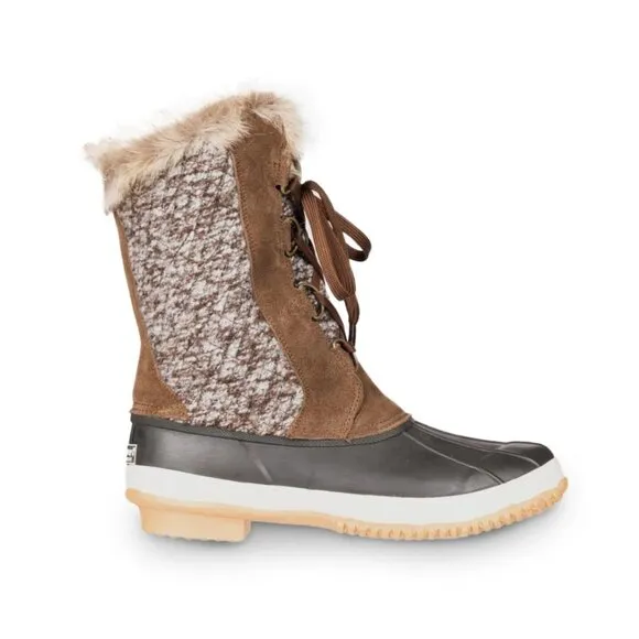 NEW - Bearpaw Women's Esme Boots - Size 8