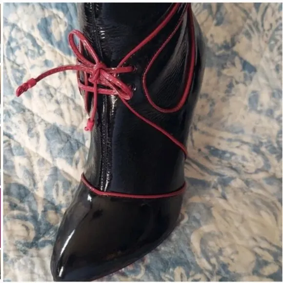 NEW Betsey Johnson VINTAGE KNEE HIGH BOOTS CLASSIC
