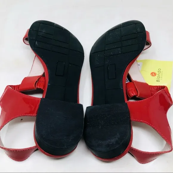 New Blondo leather Flat Sandals