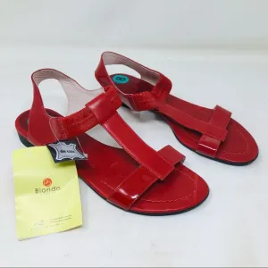 New Blondo leather Flat Sandals