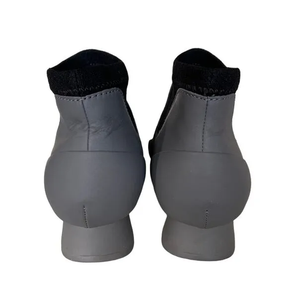 NEW! Camper Womans 7.5 Alright $189 Leather Ankle Boots Heel Round Toe Gray 38
