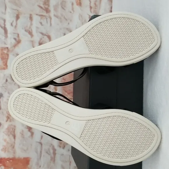 New Eileen Fisher Sally Leather Sandals