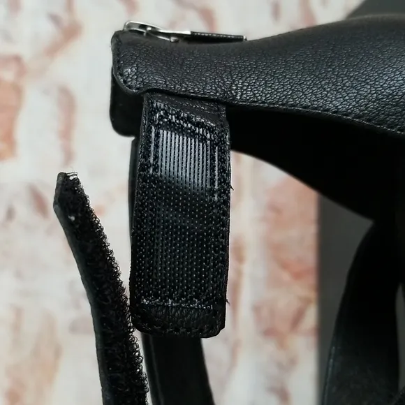 New Eileen Fisher Sally Leather Sandals