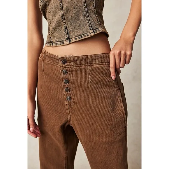 New Free People Osaka Barrel Jeans Mid Rise We The Free in Tee Bark Brown
