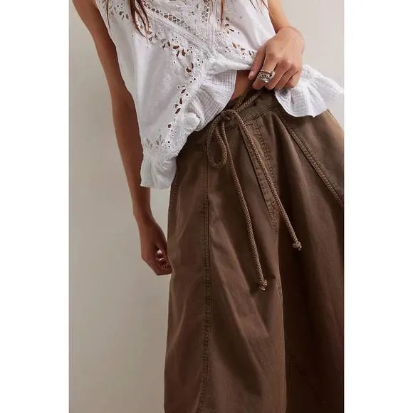 NEW FREE PEOPLE willow poplin maxi skirt in chocolate