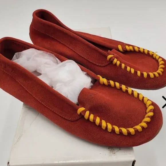 NEW in box Dooley Shoes Moccasin Loafers.