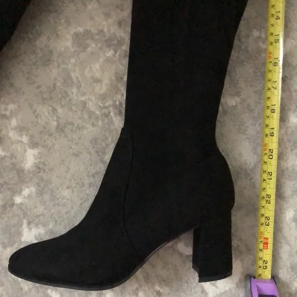 NEW Marc Fisher Knee high black Boots