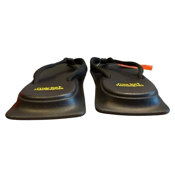 New Market Havaianas Heat Reactive Flat top Sandals Black. Unisex 9/10M 11/12W.