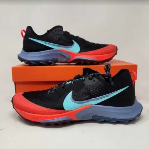 New men's 10.5 Nike Air Zoom Terra Kiger 7 sneakers Black Dynamic Turq CW6062