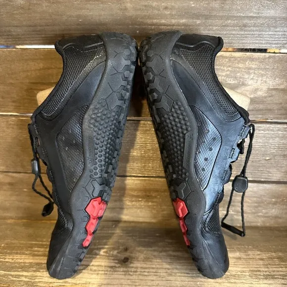 New NIB Big Kids Vivo Barefoot Primus Trail II Black Athletic Sneakers 35 US 4 Y
