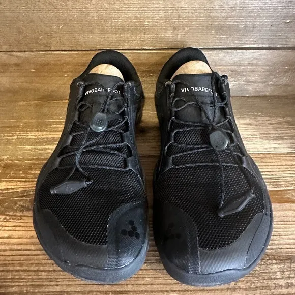 New NIB Big Kids Vivo Barefoot Primus Trail II Black Athletic Sneakers 35 US 4 Y