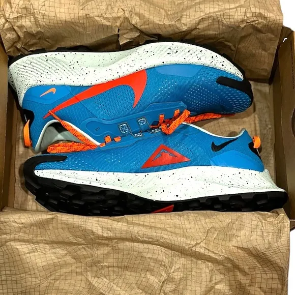 NEW Nike Pegasus Trail 3 Sneakers size 40 EU Unisex Blue
