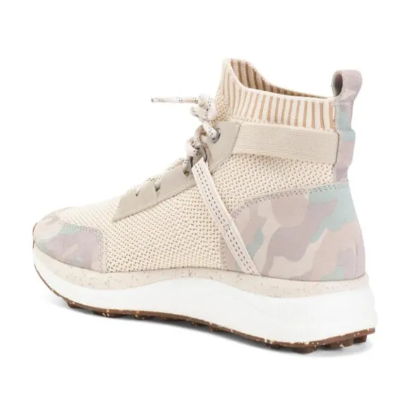 NEW OTBT Hybrid Lace Up Booties bone for women 462tn